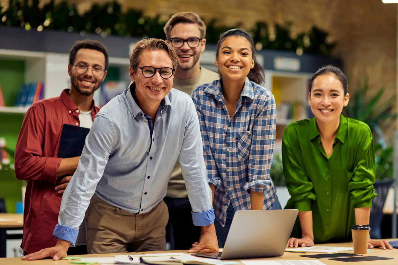 ar-marketing-seo-team Marketing Team